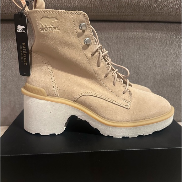 Sorel Shoes - Sorel Women’s Hi Line Heel Lace Size 7.5 Tan